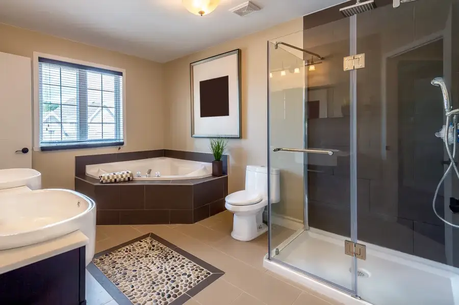 Key Features To Consider In A Bathroom Remodel Design in Olney MD